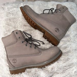 Women’s Grey Timberlands✨